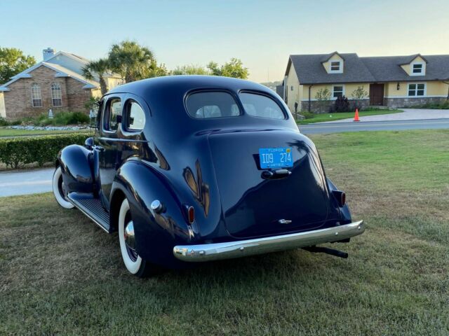 Packard Model 1700 1939 image number 29