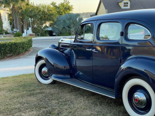 Packard Model 1700 1939 image number 6