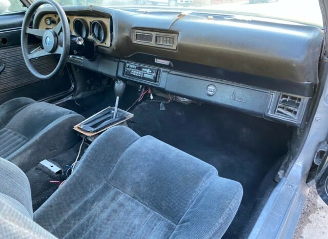 Chevrolet Camaro 1976 image number 5
