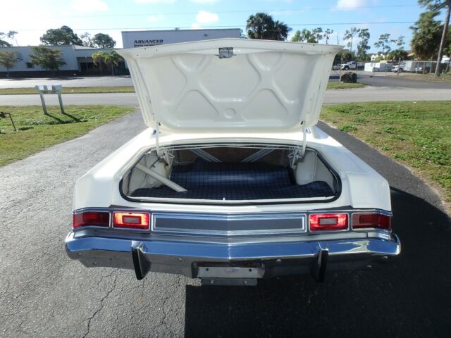 Dodge Dart 1974 image number 9