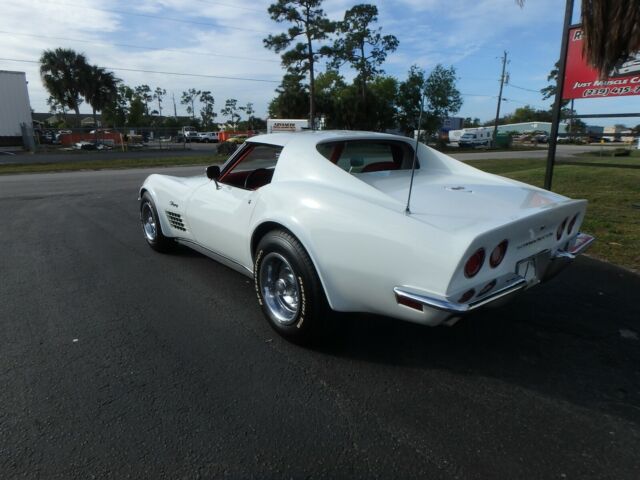 Chevrolet Corvette 1972 image number 2