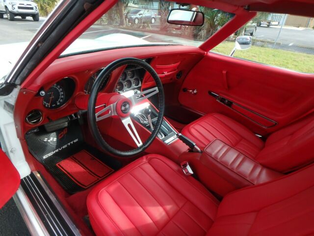 Chevrolet Corvette 1972 image number 44