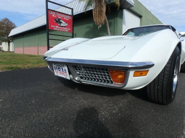 Chevrolet Corvette 1972 image number 8