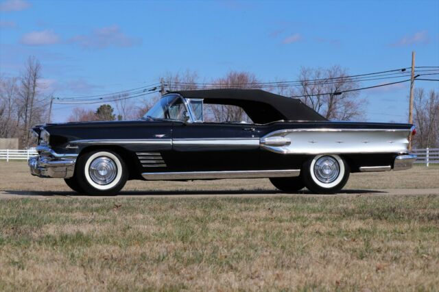 Pontiac Bonneville 1958 image number 29