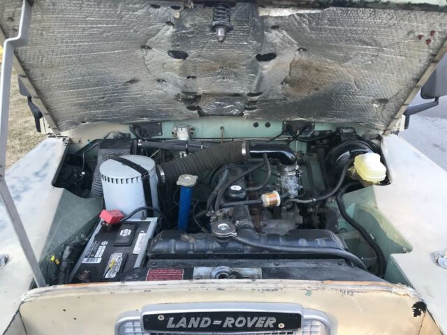 Land Rover Series III 88" 1972 image number 18