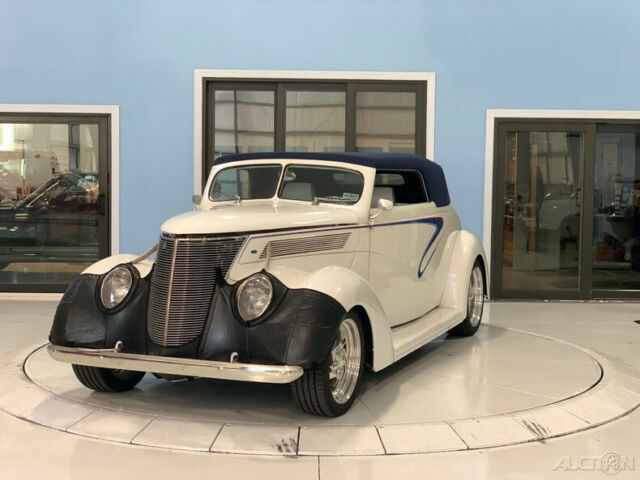 Ford Cabriolet 1937 image number 0