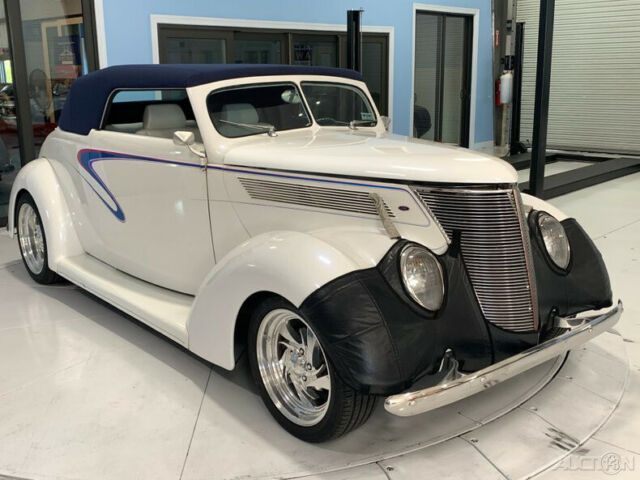 Ford Cabriolet 1937 image number 10