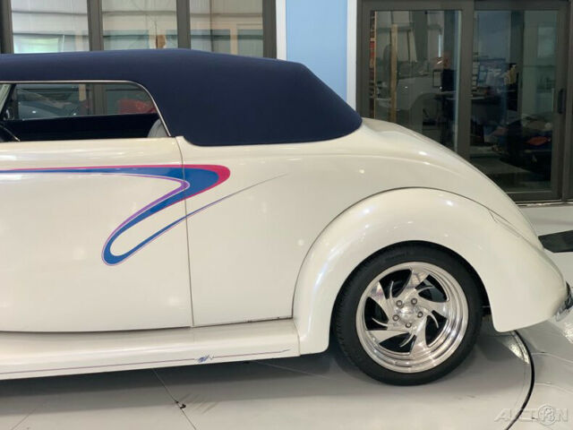 Ford Cabriolet 1937 image number 15