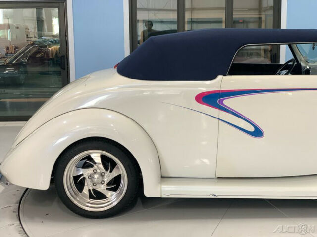 Ford Cabriolet 1937 image number 20