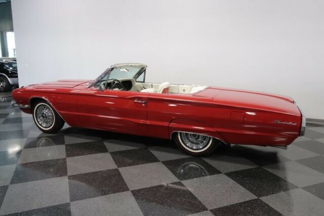 Ford Thunderbird 1966 image number 32