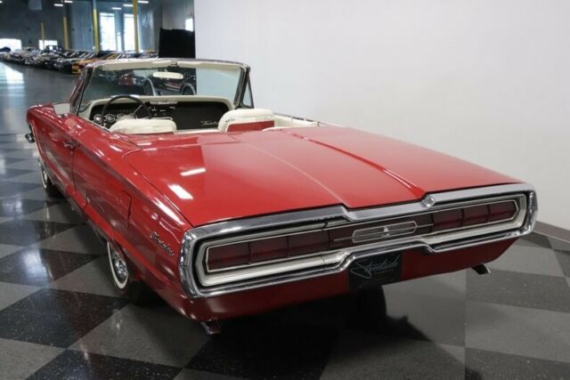 Ford Thunderbird 1966 image number 34