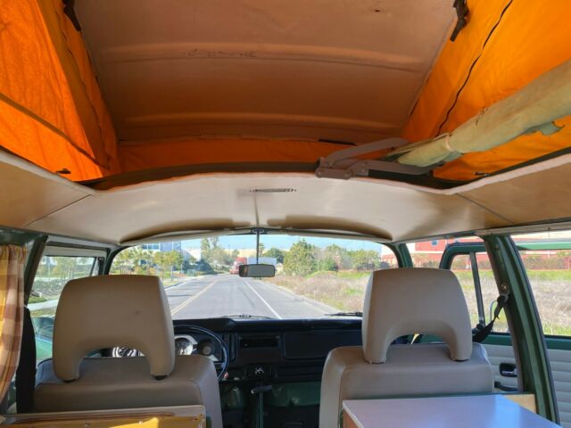 Volkswagen Bus/Vanagon 1968 image number 20