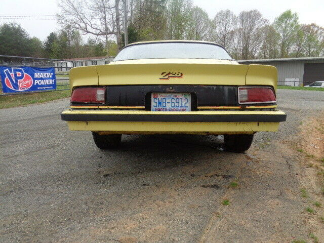 Chevrolet Camaro 1977 image number 32