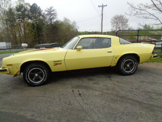 Chevrolet Camaro 1977 image number 33