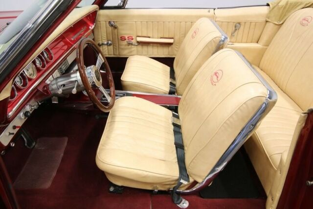 Chevrolet Impala 1965 image number 28