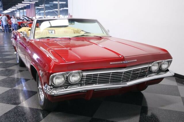Chevrolet Impala 1965 image number 42