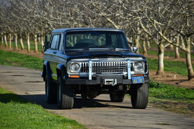 Jeep Cherokee 1977 image number 9