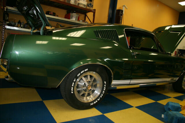 Ford Mustang 1967 image number 17