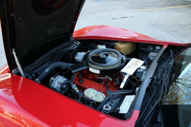 Chevrolet Corvette 1973 image number 29