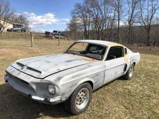 Ford shelby GT-350 1968 image number 4
