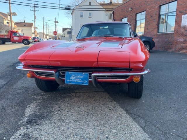 Chevrolet Corvette 1963 image number 1