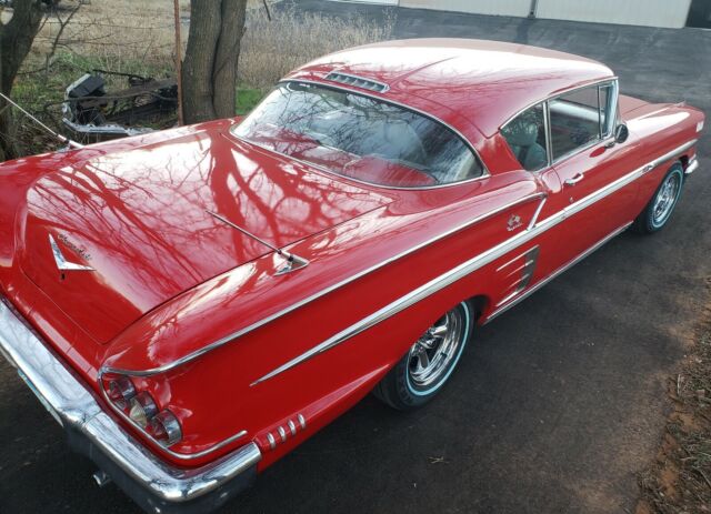 Chevrolet Impala 1958 image number 4
