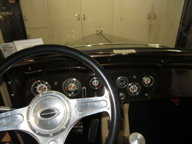 Chevrolet Confederate 1932 image number 9
