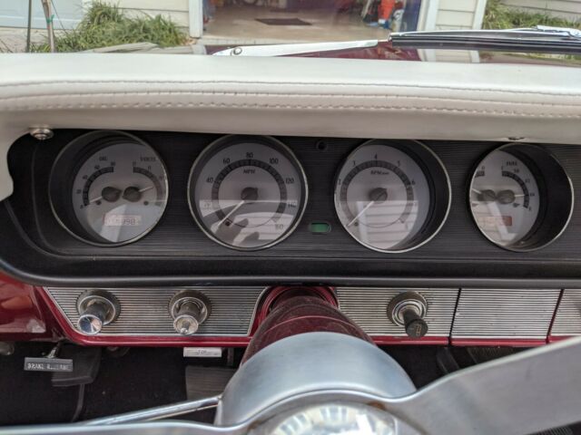 Pontiac Le Mans 1964 image number 29