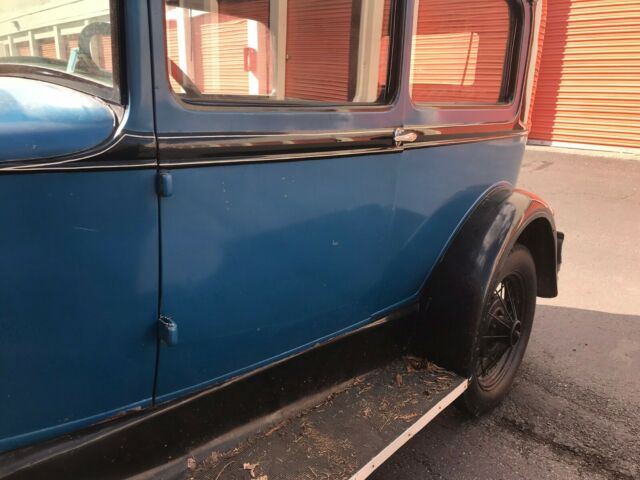 Ford Model A 1931 image number 3