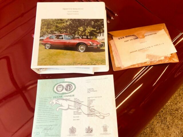 Jaguar E-Type 1971 image number 22