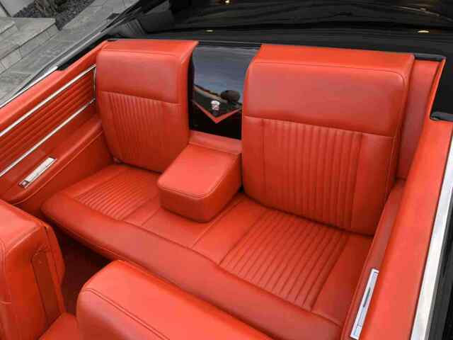 Cadillac DeVille Convertible 1964 image number 8