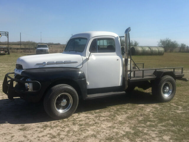 Ford F-250 1952 image number 0