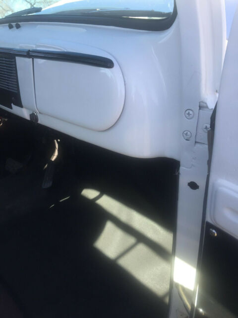 Ford F-250 1952 image number 38