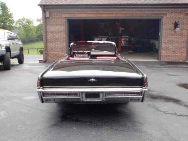 Lincoln Continental 1967 image number 5