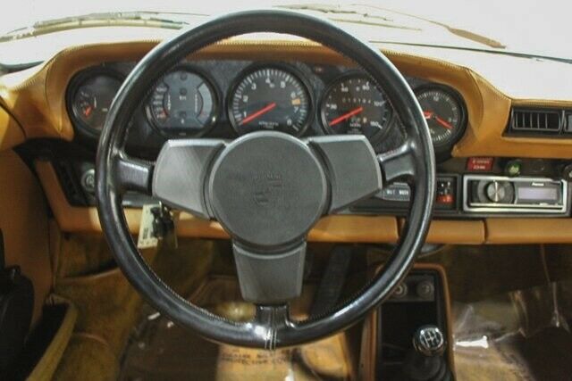 Porsche 911 1977 image number 17