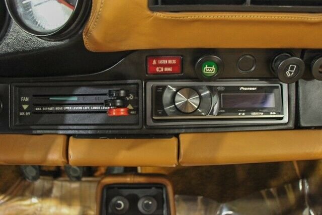 Porsche 911 1977 image number 19