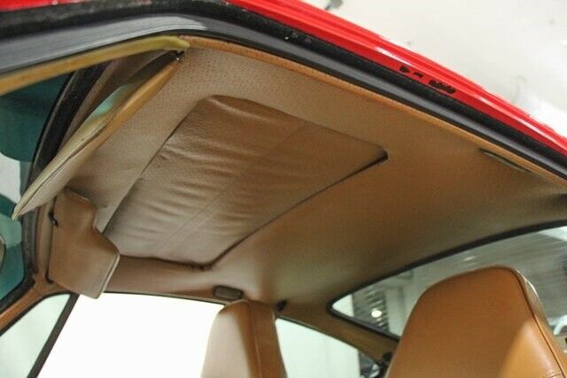 Porsche 911 1977 image number 35
