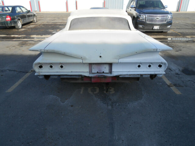 Chevrolet Impala 1960 image number 31