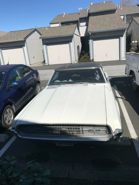 Ford Thunderbird 1968 image number 7