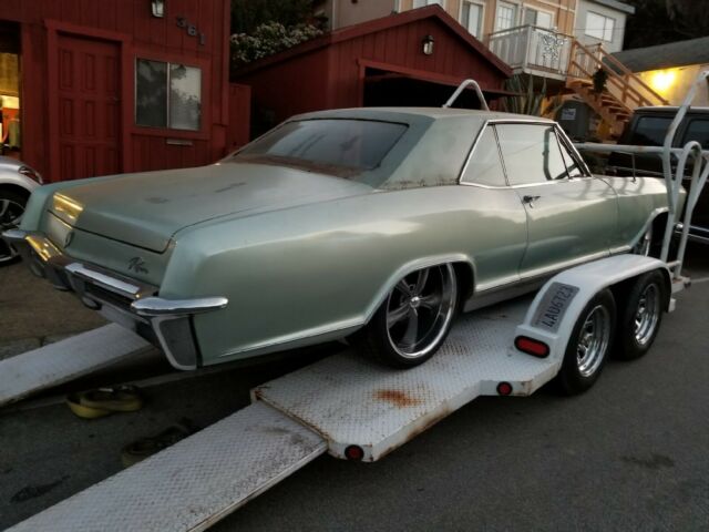 Buick Riviera 1965 image number 9