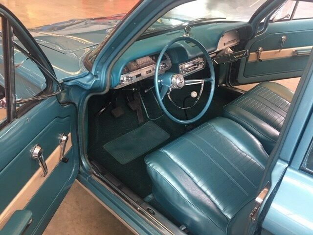 Chevrolet Corvair 1961 image number 15