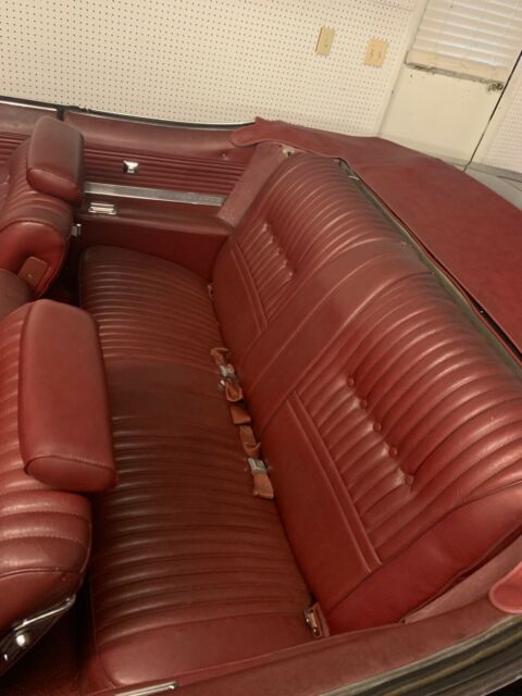 Oldsmobile Delta 88 1973 image number 22