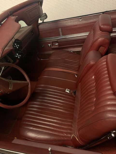 Oldsmobile Delta 88 1973 image number 44