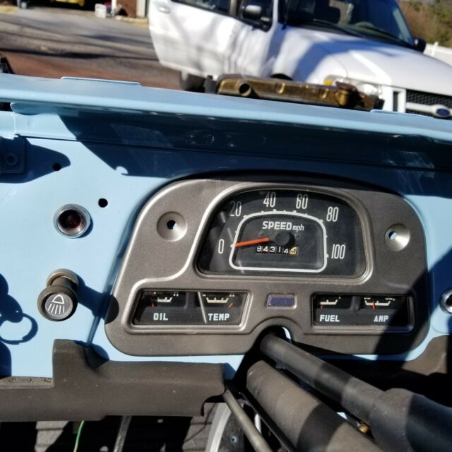 Toyota Land Cruiser 40 1969 image number 32