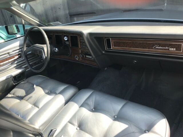 Lincoln Mark Series 1975 image number 13