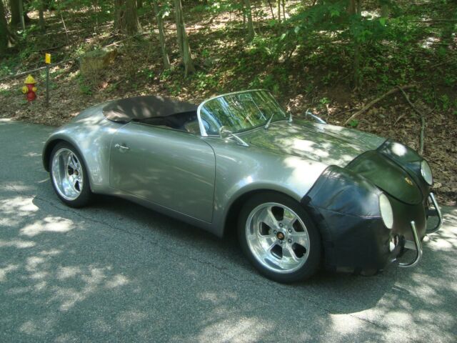 Porsche 356 1957 image number 10