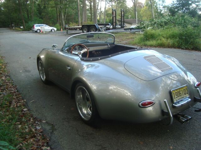 Porsche 356 1957 image number 3