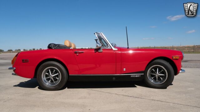 MG Midget 1974 image number 39