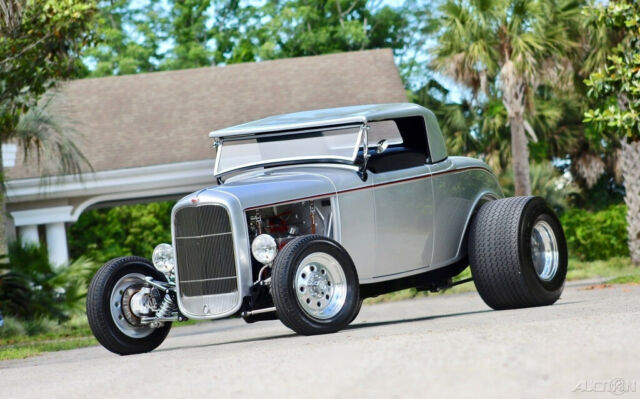 Ford Deuce Highboy Roadster 1932 image number 47