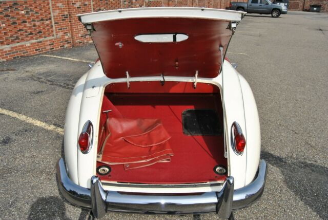 Jaguar XK 1959 image number 2
